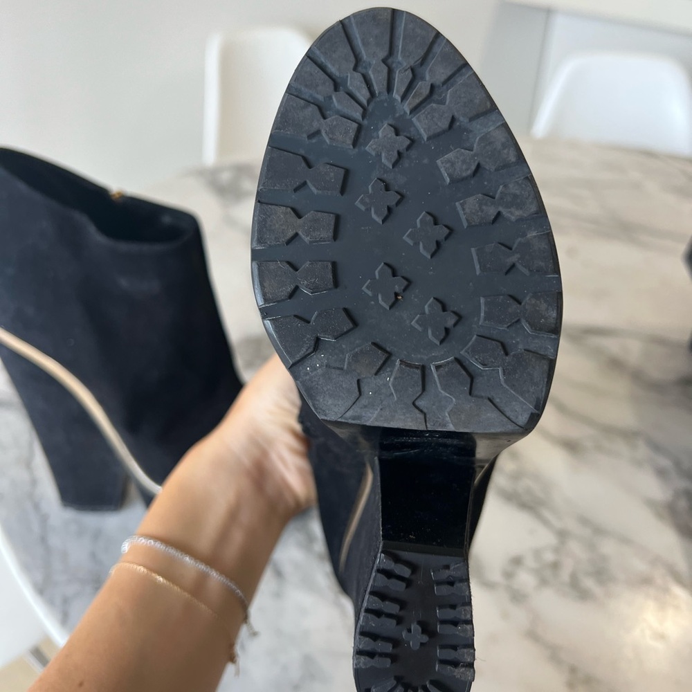 Giuseppe Zanotti Black Suede Gold Booties Size 39 - Picture 6 of 11